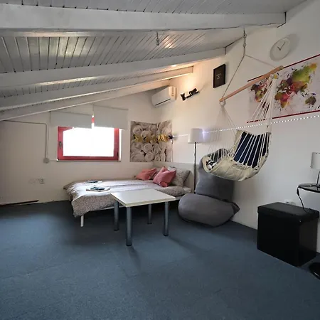 Ofoo Zagreb Apartment Room photo